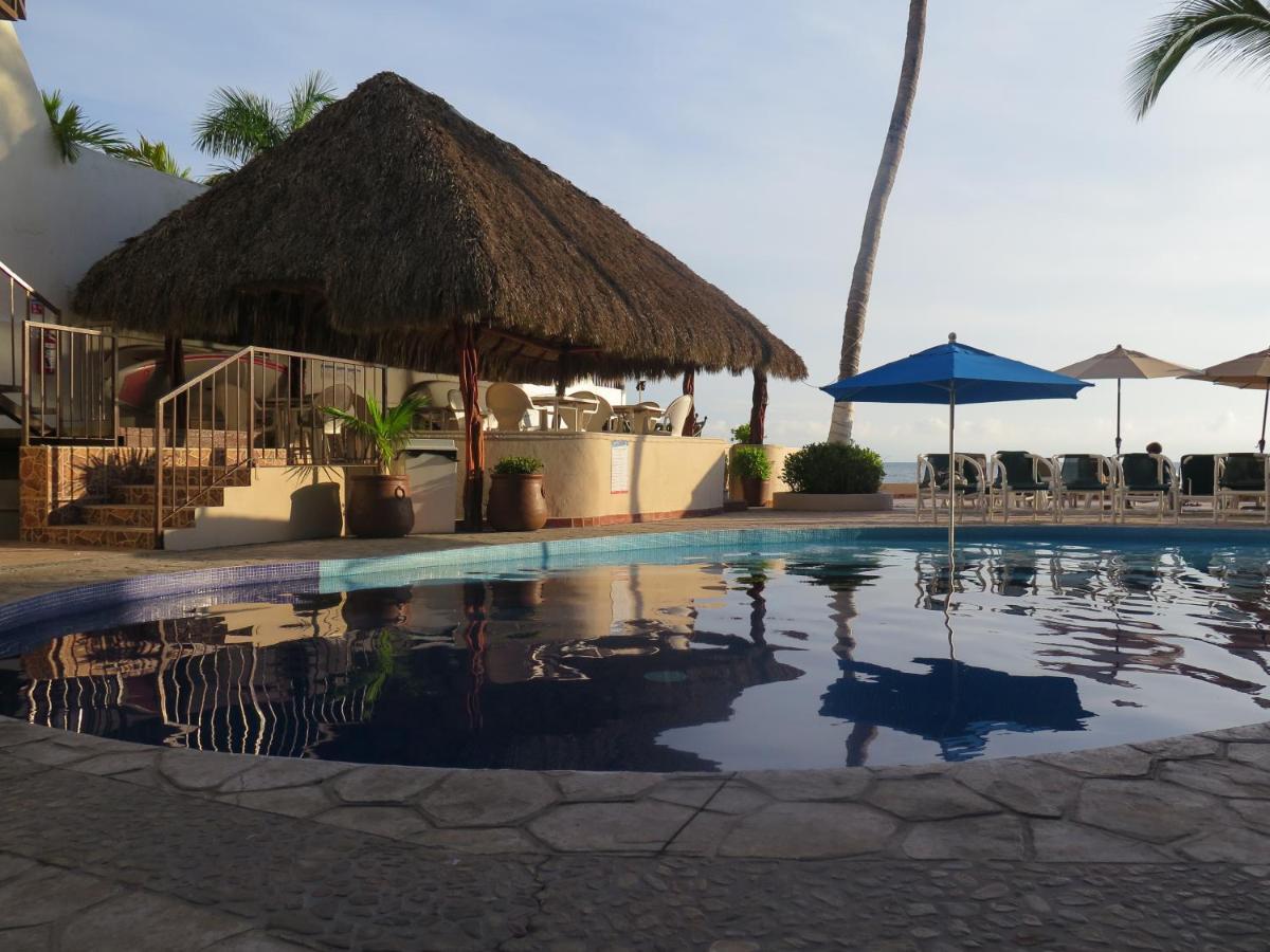 Suites Atlas - Ocean Front Бусеріас Екстер'єр фото